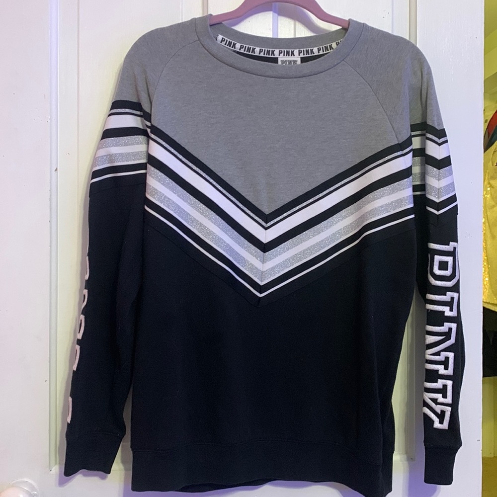 PINK crewneck